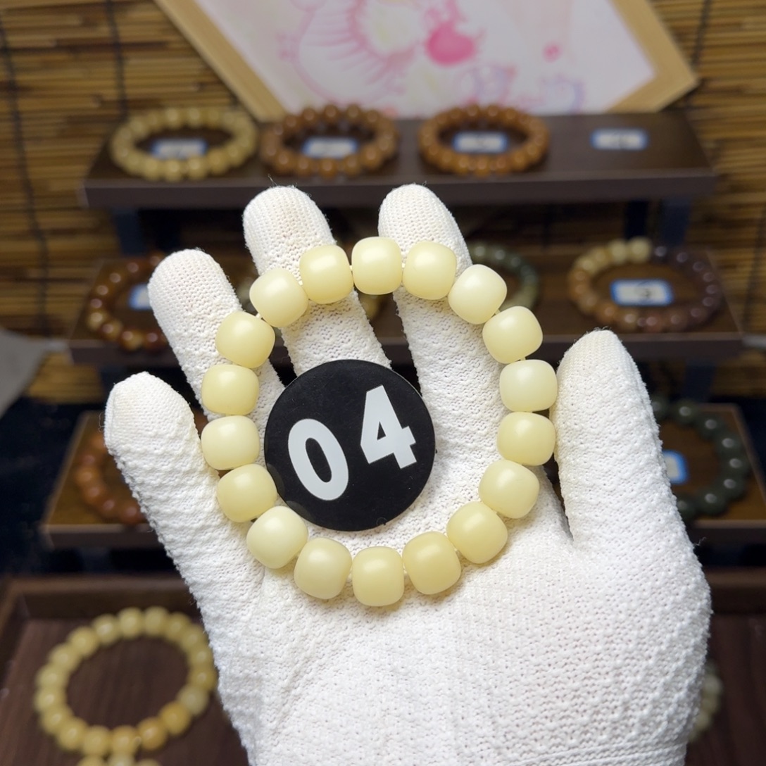 吊坠菩提根/象牙果