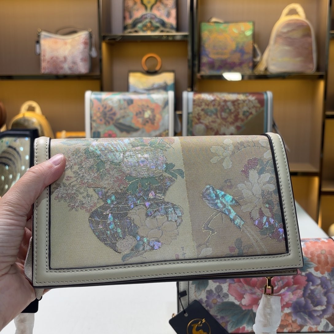 大****织绣高定浮力大漏