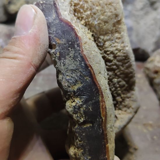 魅***影玛瑙/玉髓未镶嵌原石