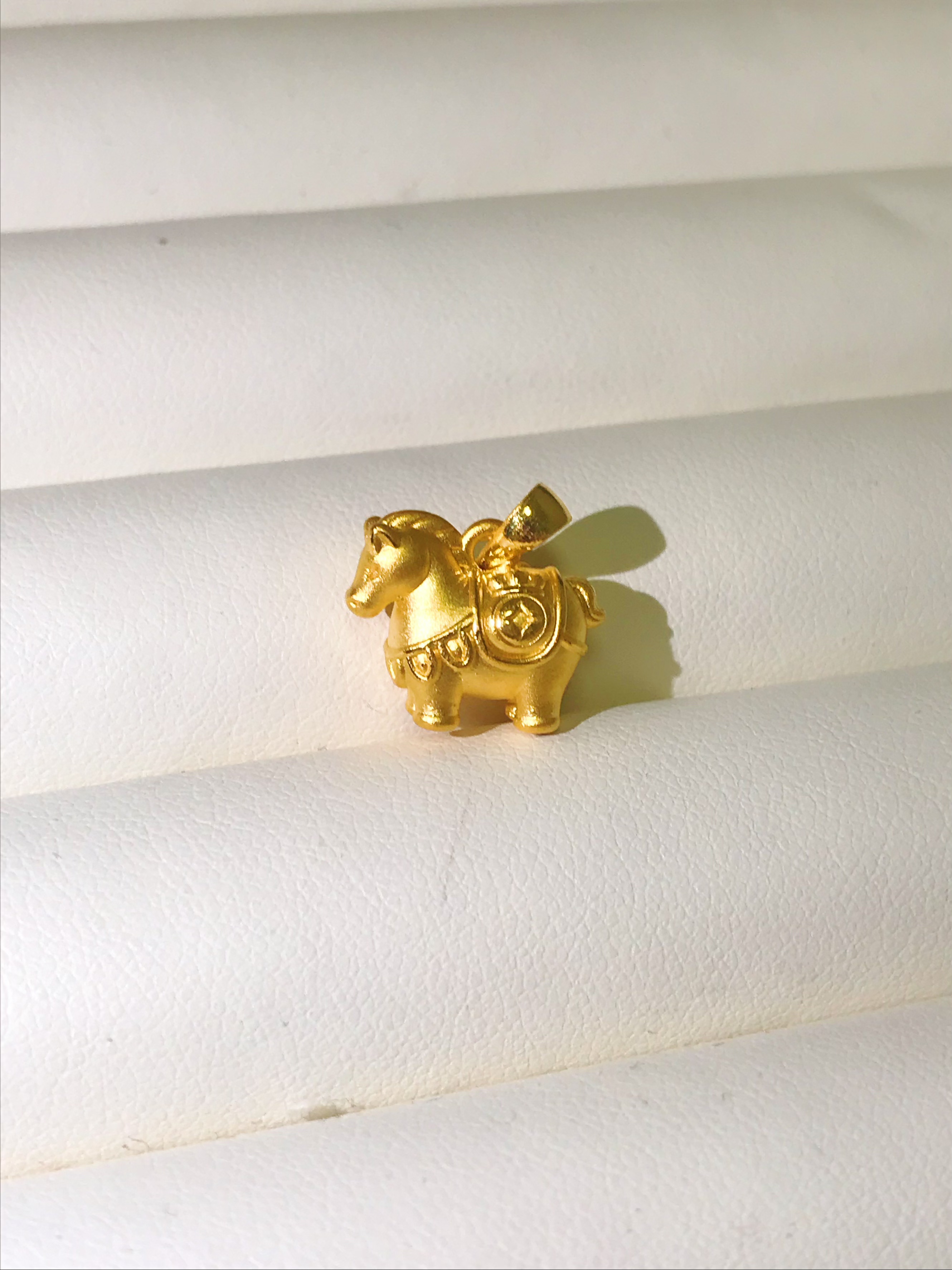 足金999马上有钱 钱袋提溜吊坠生肖马百搭款