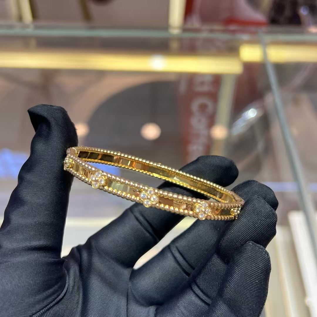 18k金万花筒窄版钻石手镯 