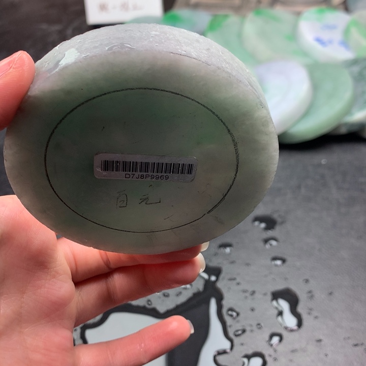 未镶嵌翡翠定制翡翠