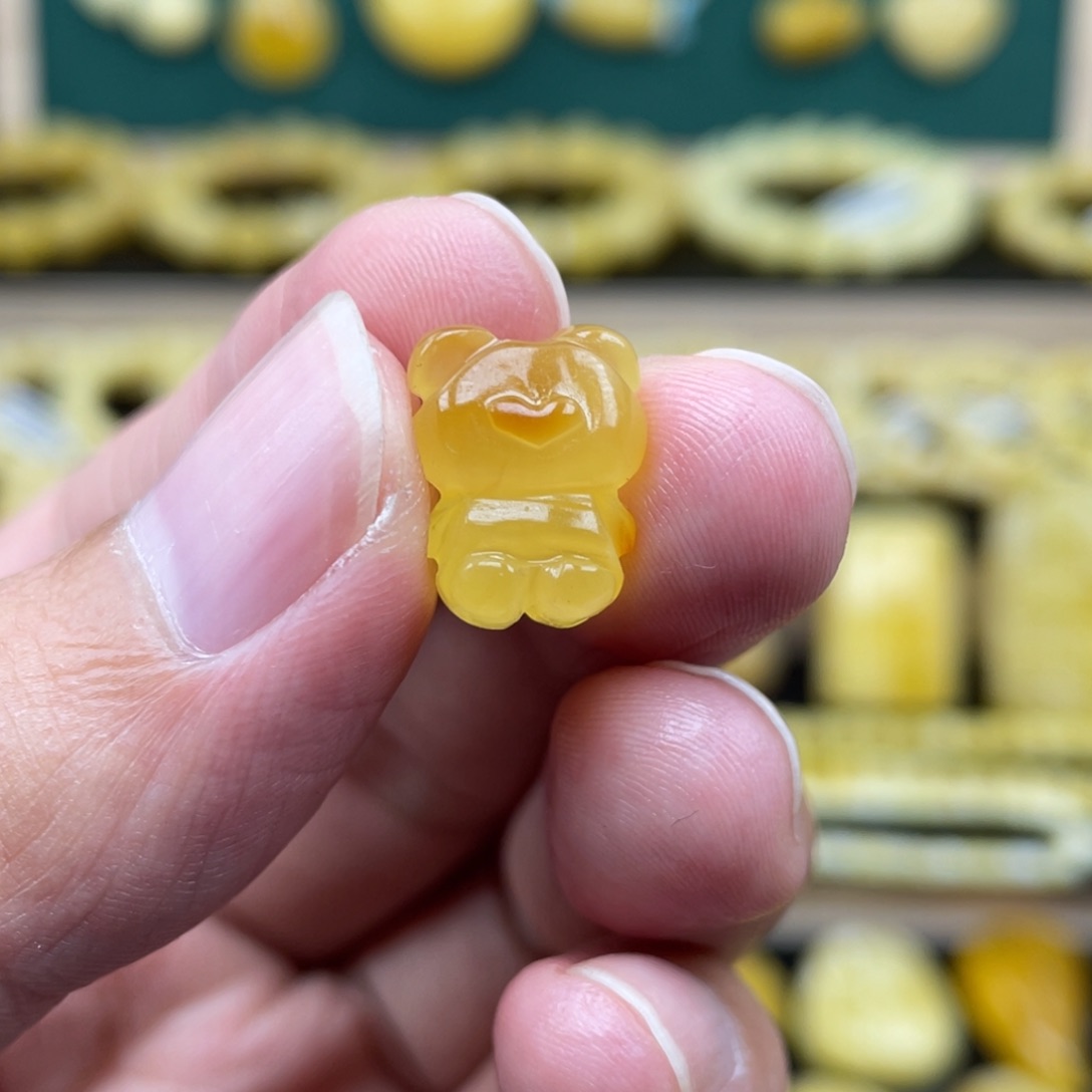 琥珀裸石未镶嵌琥珀蜜蜡