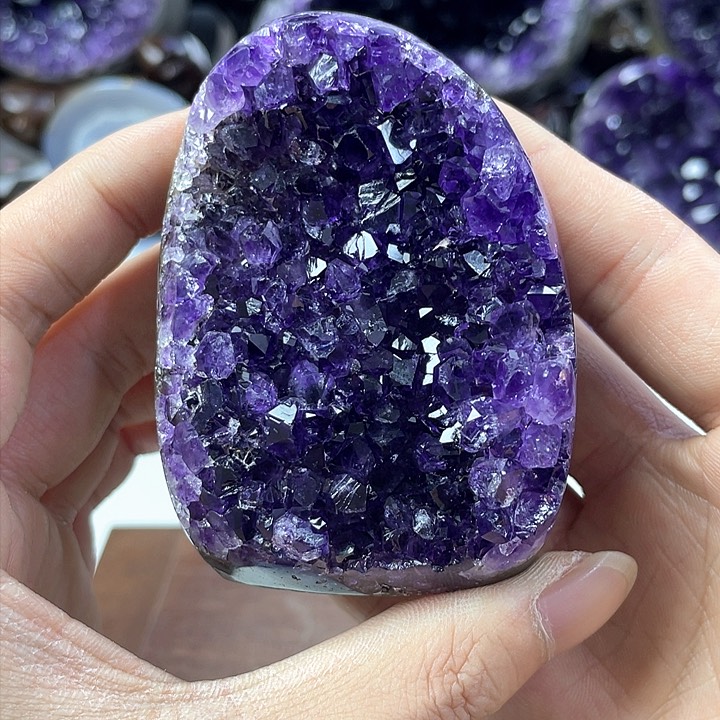 水晶大型摆件（非配饰）未镶嵌