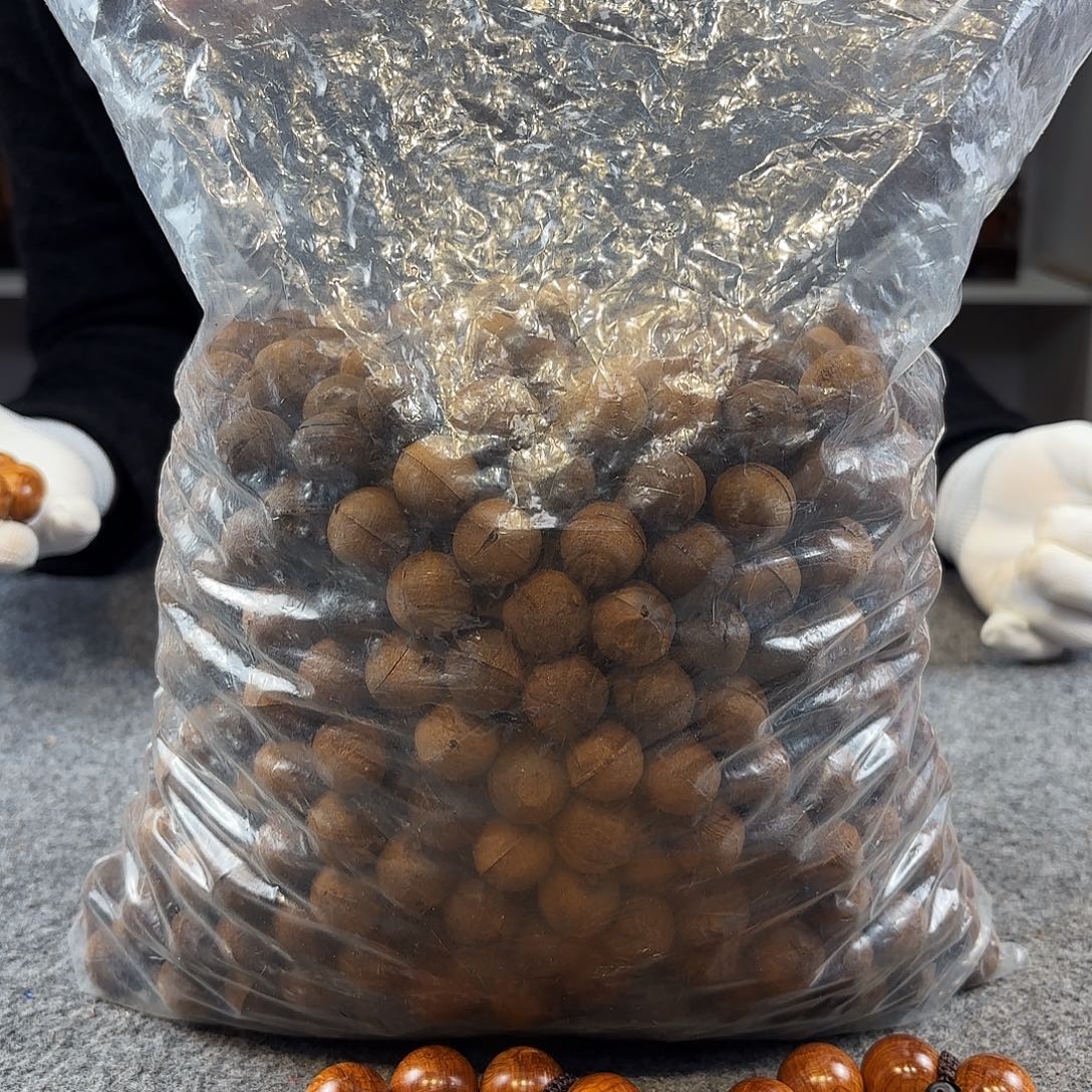 ＊***油崖柏太行崖柏绿色结油五灵脂香珠子粗磨到手4斤
