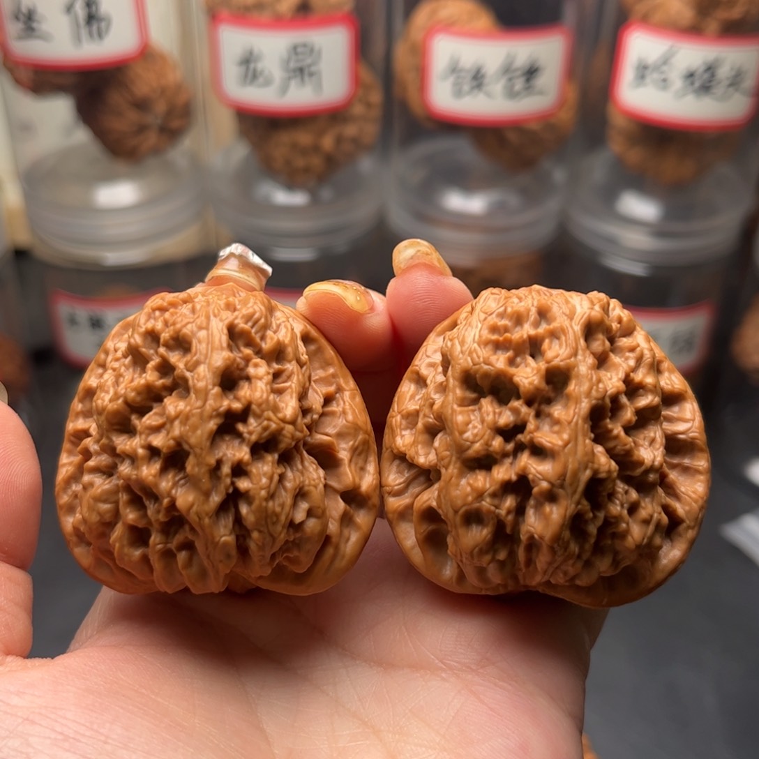 文玩核桃把件45.5将军膀