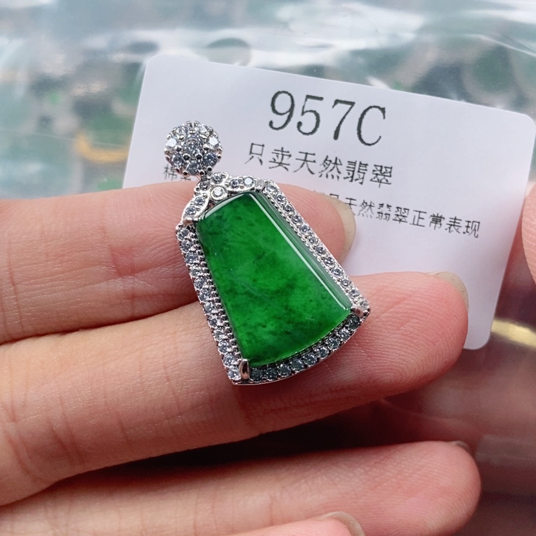 【闪购商品】颈饰未镶嵌翡翠