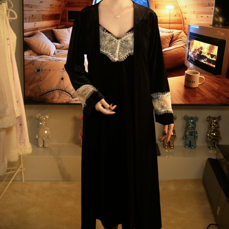 【夜色魅惑】金丝绒睡衣女性感带胸垫长裙过膝秋冬纯欲吊带睡裙