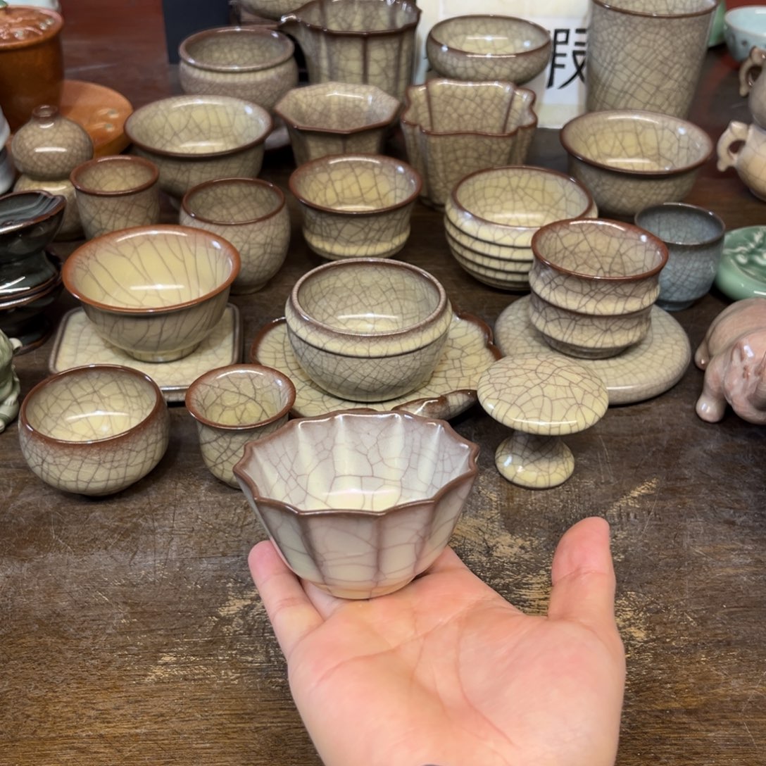 微瑕青瓷浮力特价