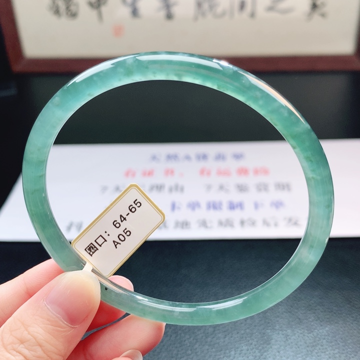 翡翠未镶嵌手镯翡翠手镯12