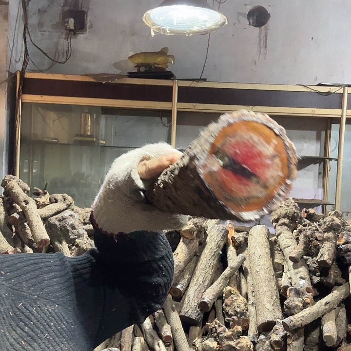 烟***般香榧木火琉璃的故事是一个