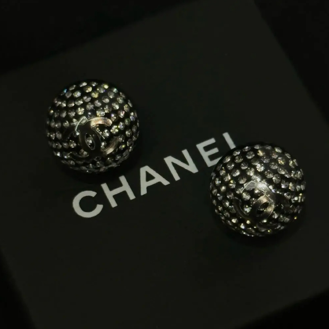 95新 Chanel/香奈儿 21k满钻亚克力耳钉/JJ5101112