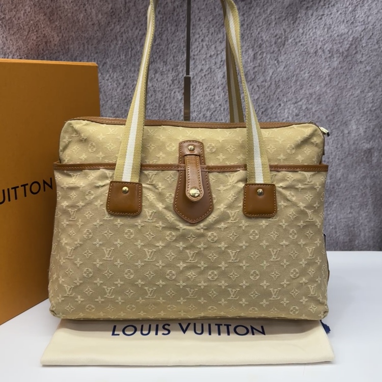 95新 LouisVuitton/路易威登 /KIKI/单肩包/16185274