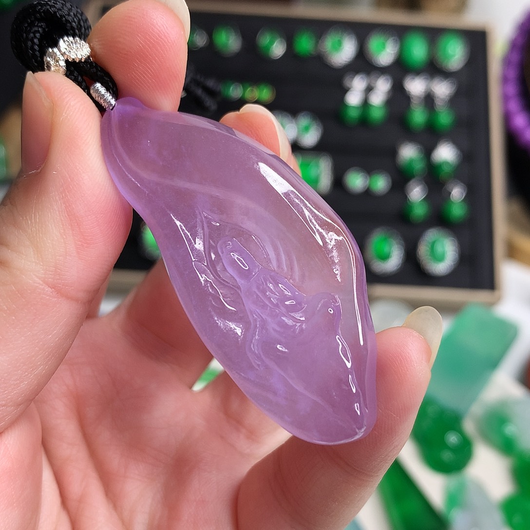 珍***姐翡翠未镶嵌手饰优化737