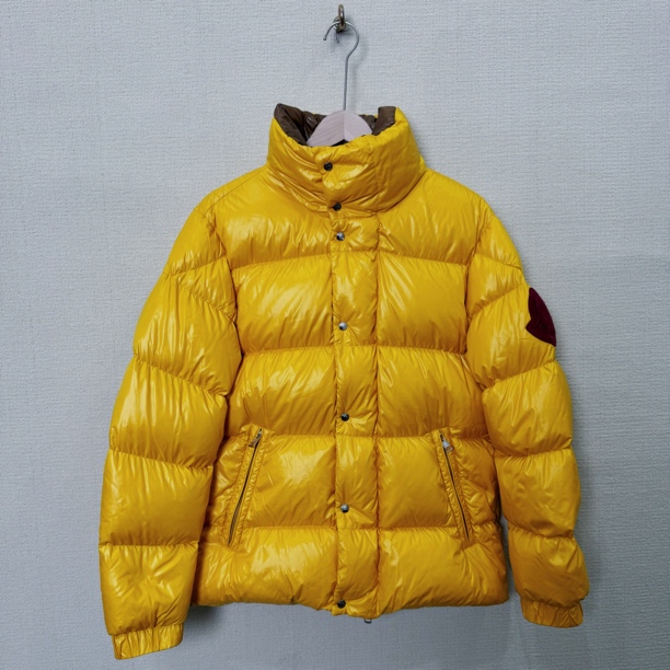 99新 MONCLER 大袖标立领口袋羽绒服/3码