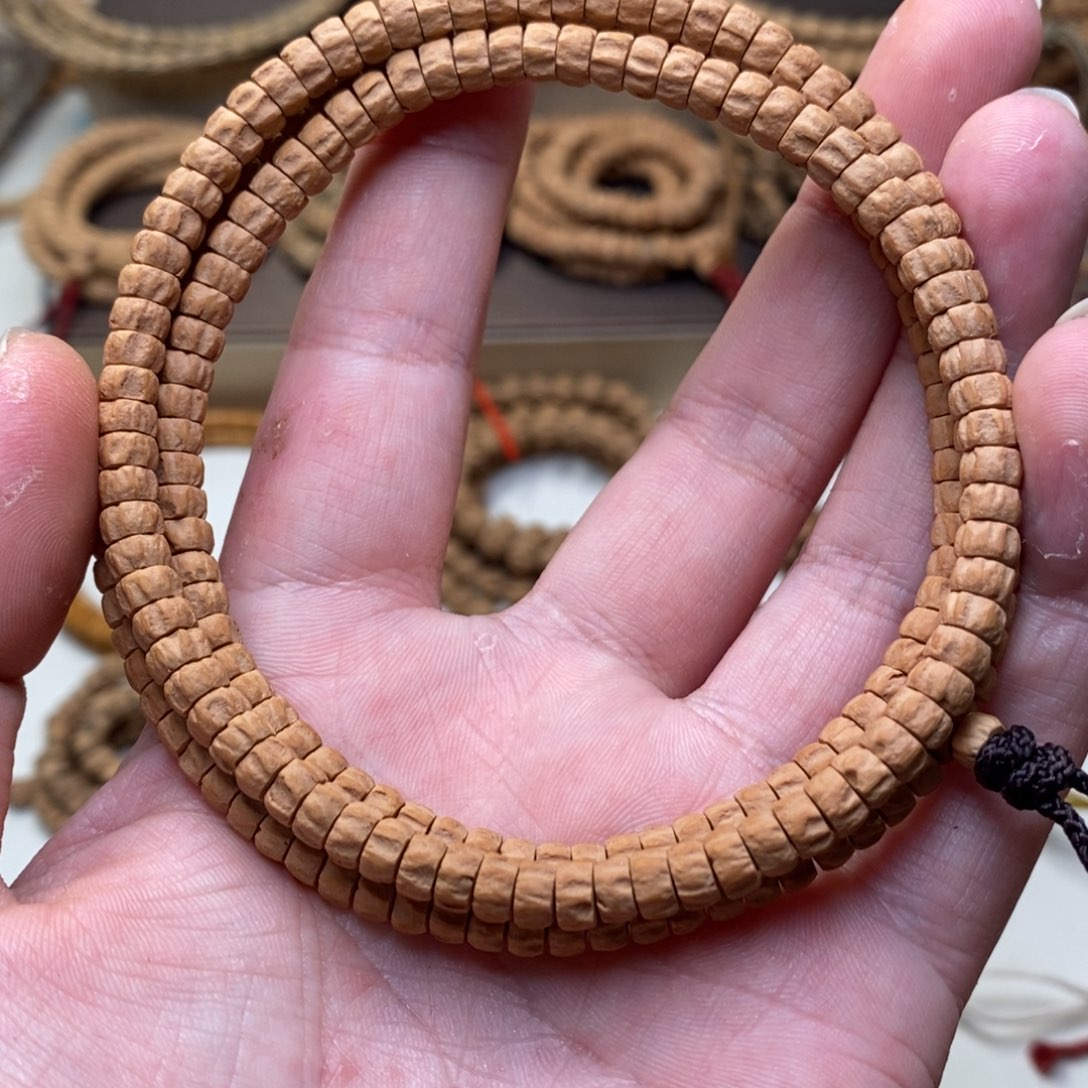 柏香籽/百香籽吊坠