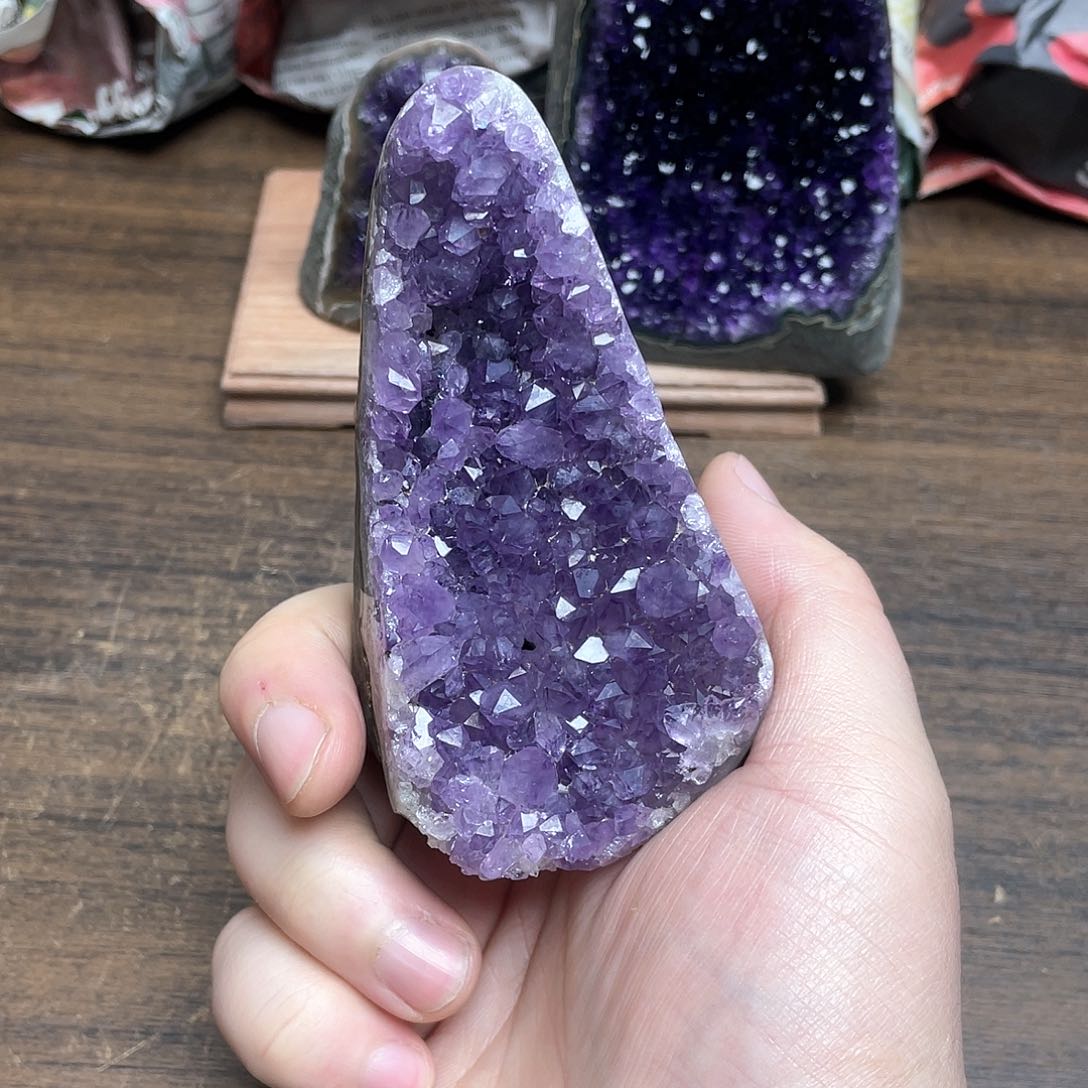 紫晶大型摆件（非配饰）未镶嵌