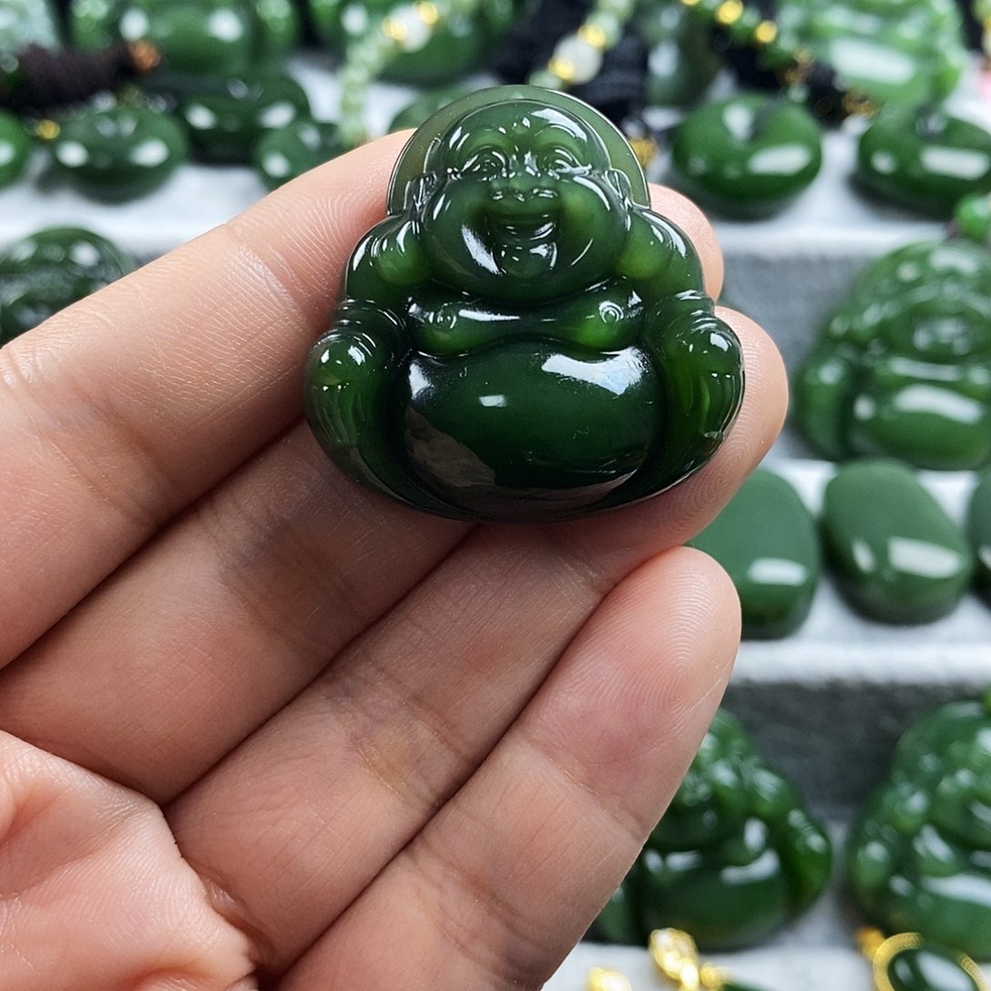 和田玉（碧玉）未镶嵌颈饰