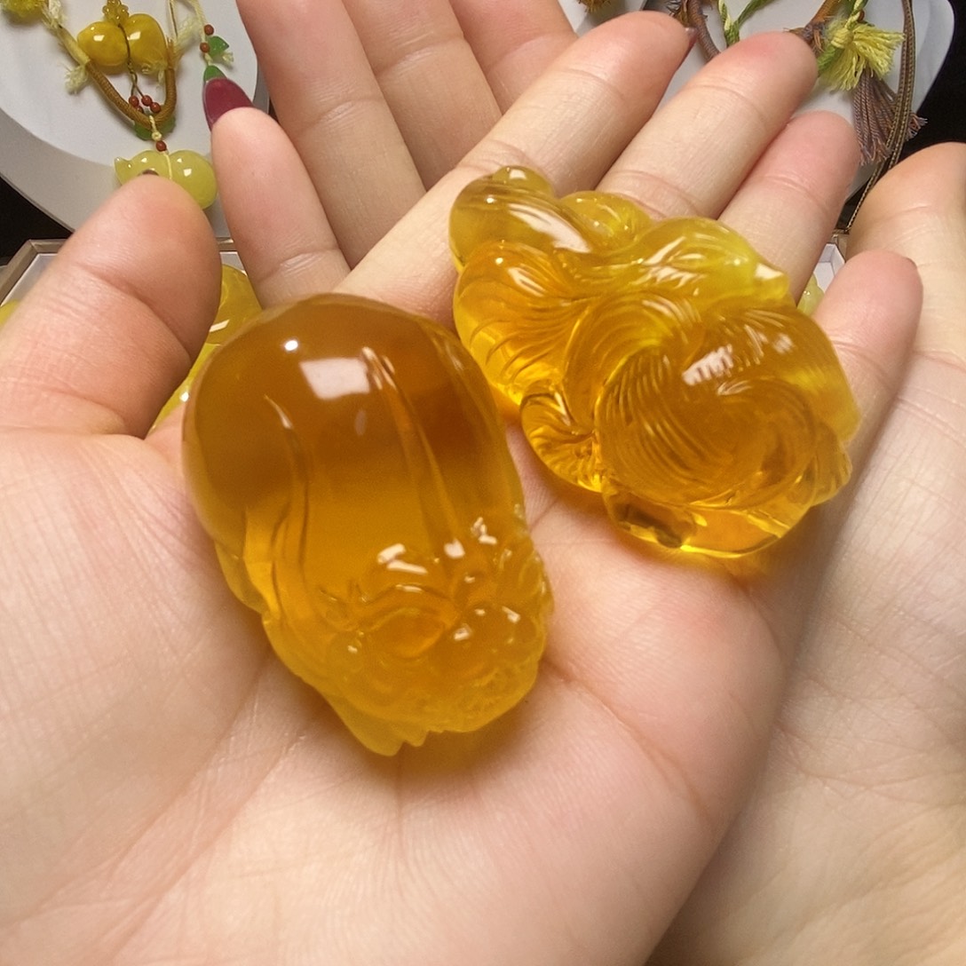 琥珀未镶嵌珠宝奇石两个