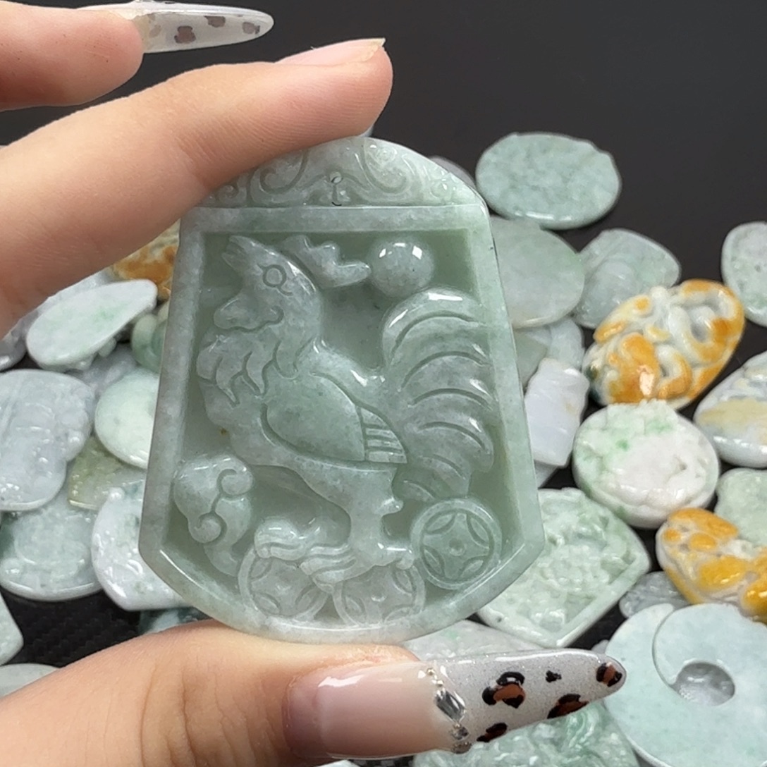 翡翠未镶嵌耳饰翡翠