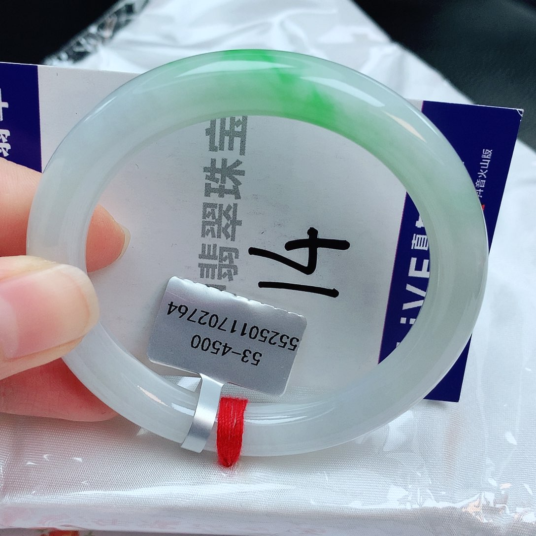 翡翠手镯未镶嵌缅甸天然A货翡翠手镯