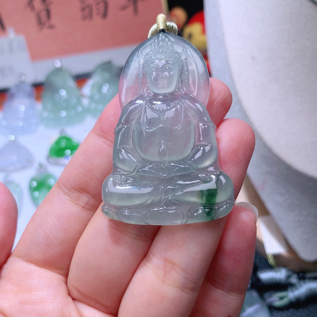 颈饰未镶嵌翡翠素衣