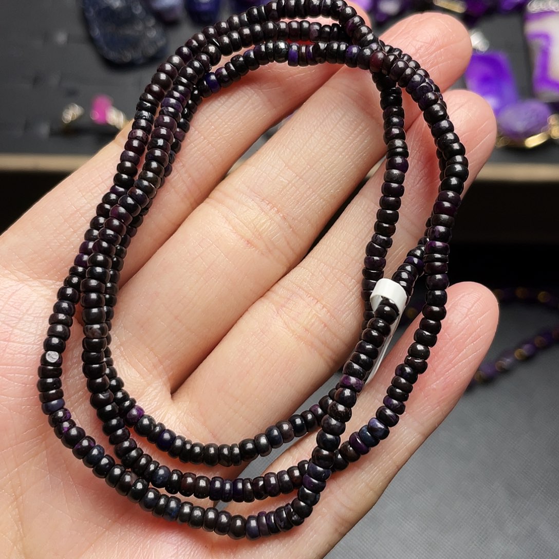 未镶嵌苏纪石（舒俱来）手链