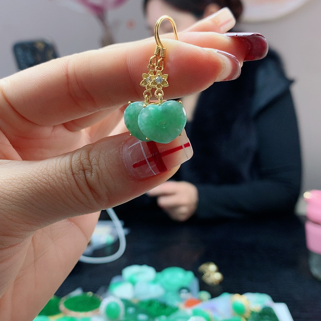 【闪购商品】翡翠耳饰银S925镶嵌，