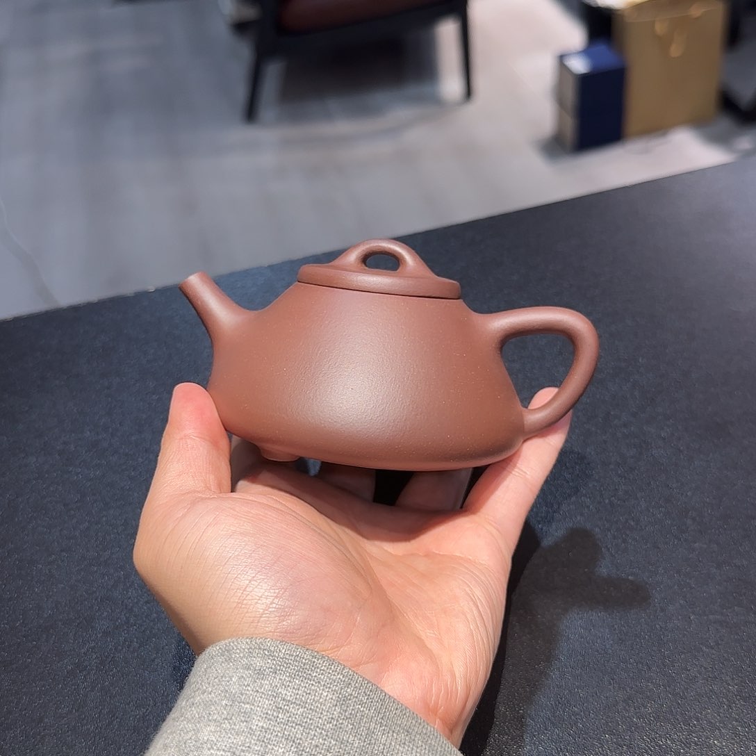 紫砂茶壶呃呃呃呃呃