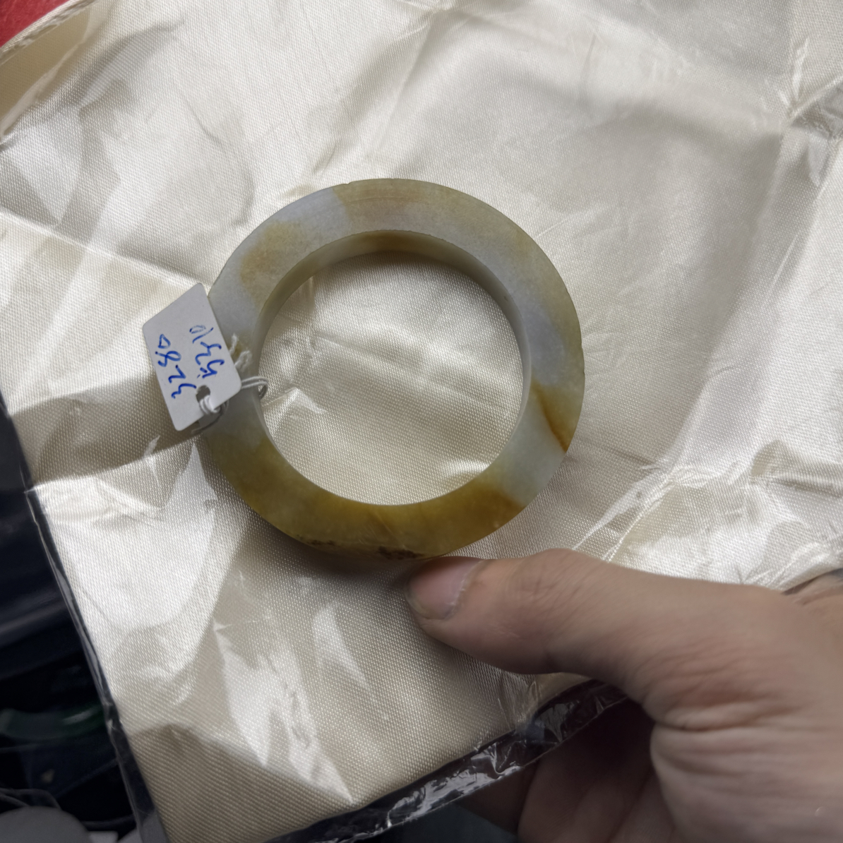 31号翡翠手镯A货50-55圈有纹裂细糯