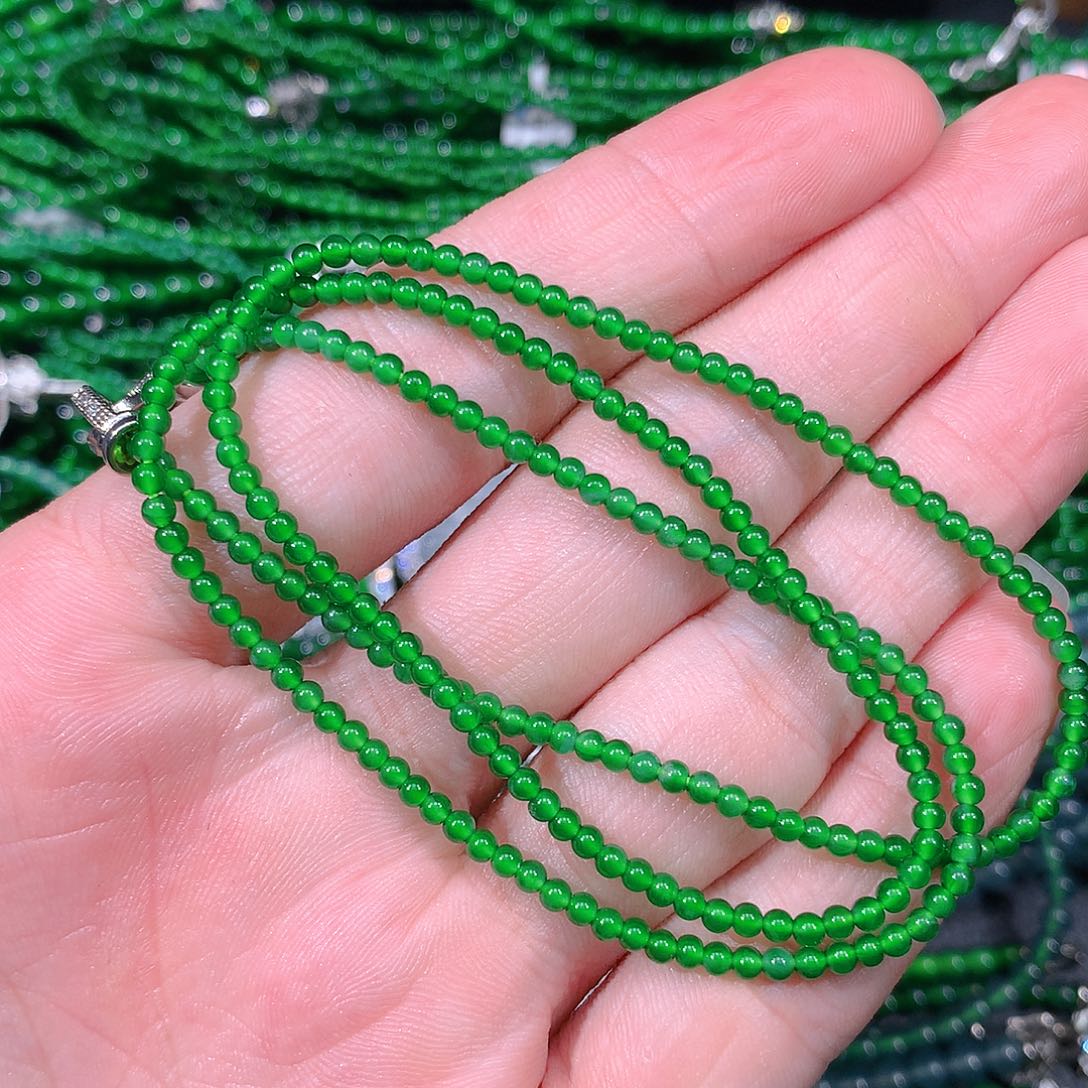 翡翠项链未镶嵌天然
