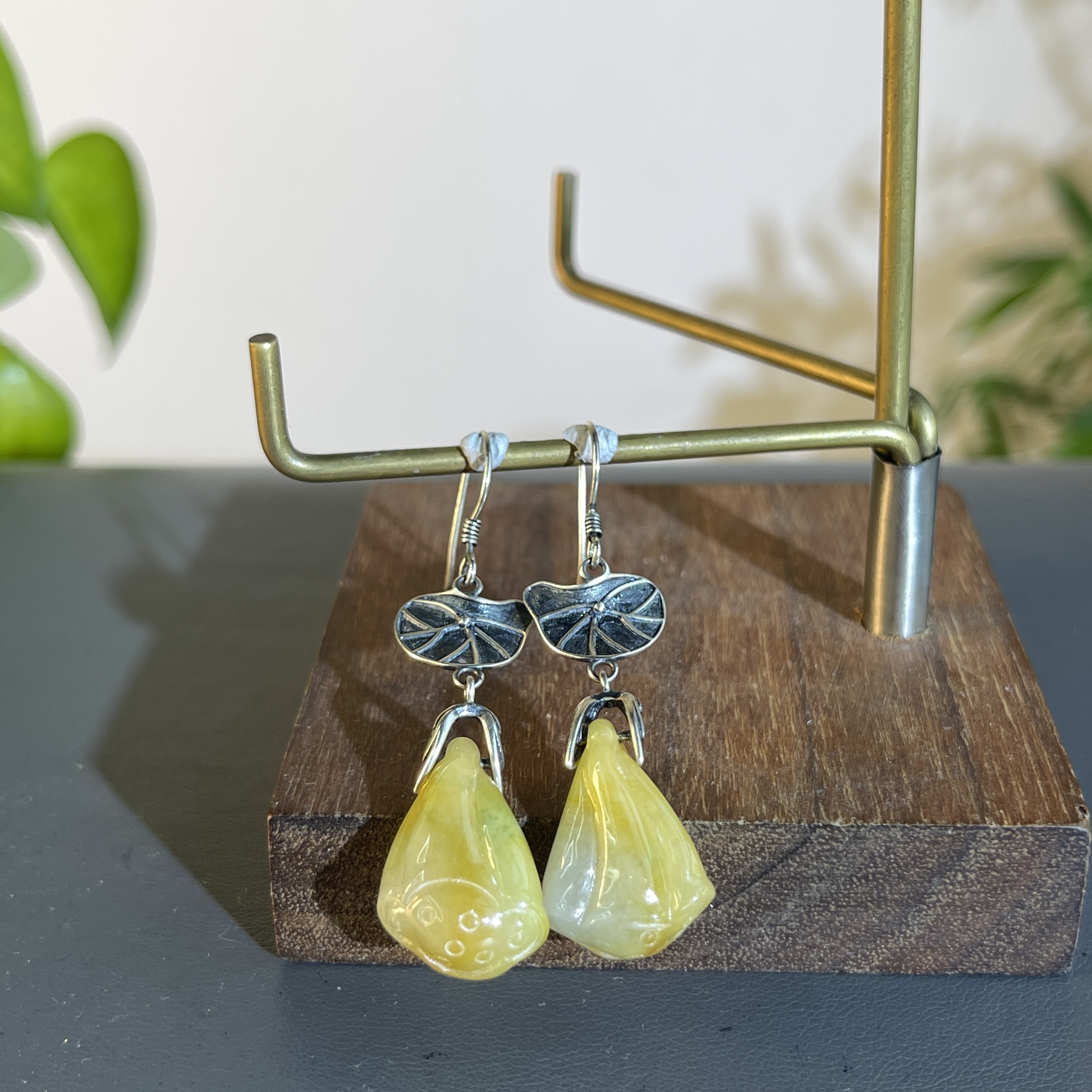 JXW14-55 天然缅甸A货翡翠 S925银镶耳饰一对