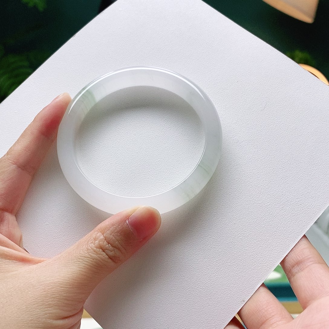 石英质玉手镯未镶嵌58.1