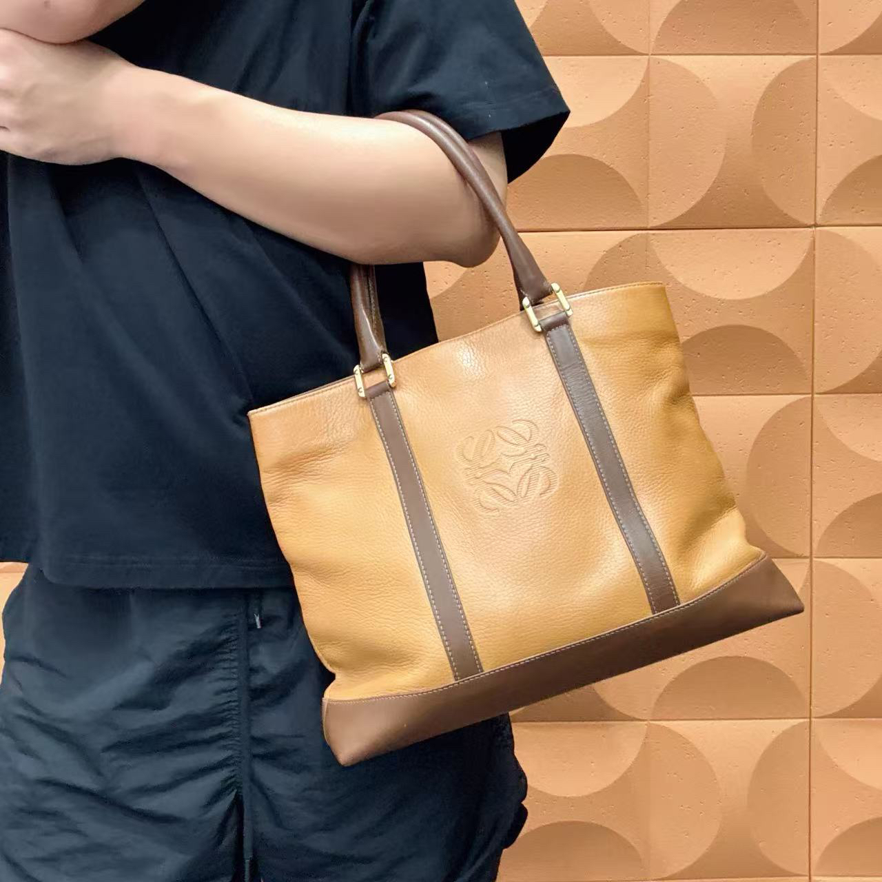 95新 LOEWE/罗意威 【胖】27PP07 焦糖色手提单肩包