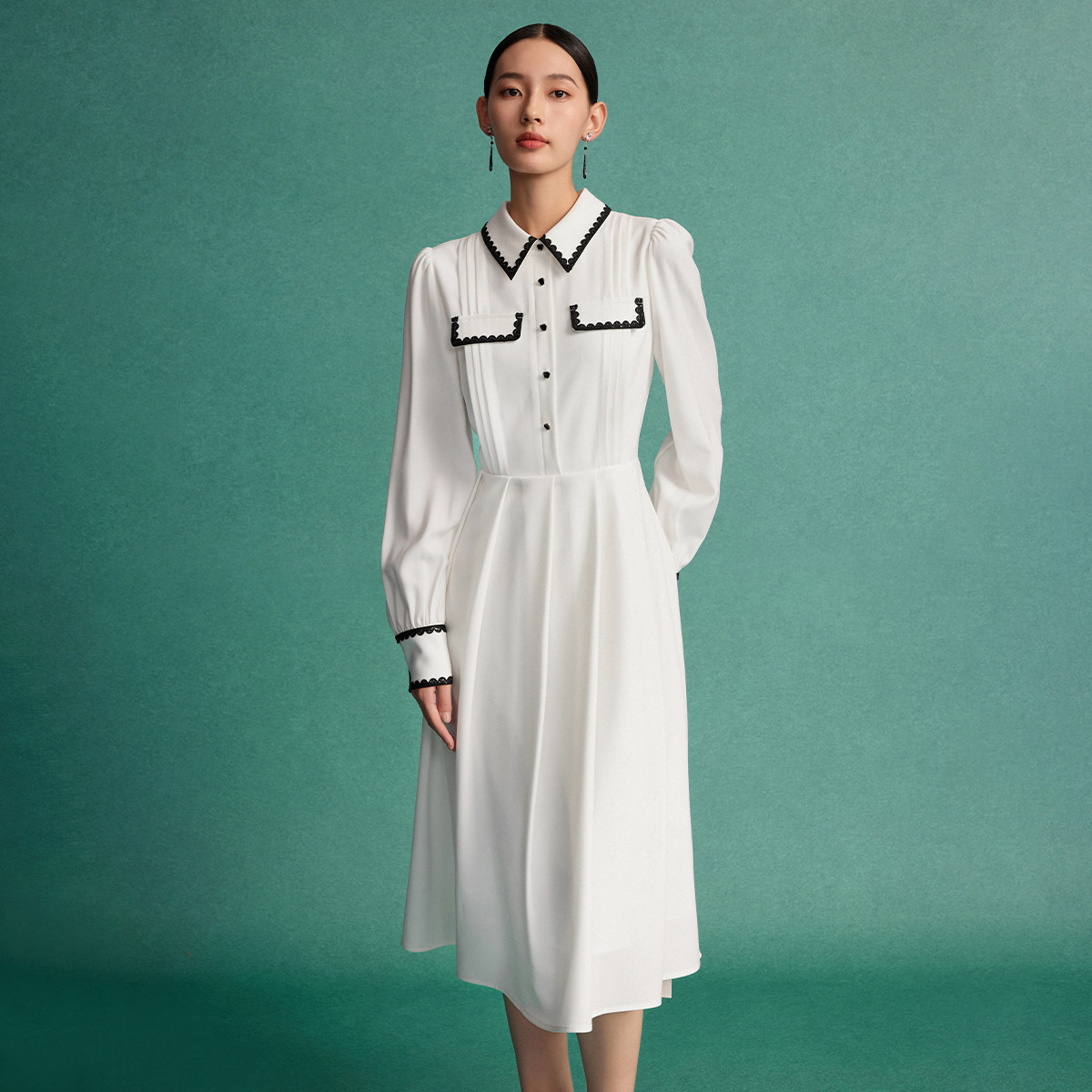 【羊羊专属】贝壳边刺绣提花小香风连衣裙2024撞色泡泡袖中长裙