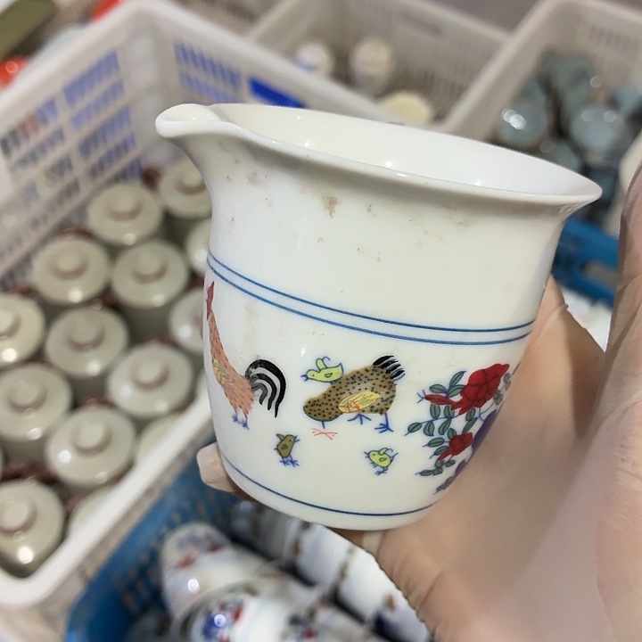 茶具微暇，介意勿拍