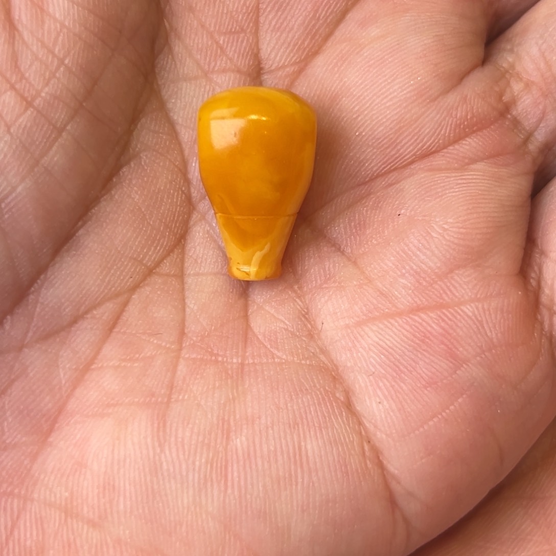 未镶嵌吊坠(不含链)蜜蜡
