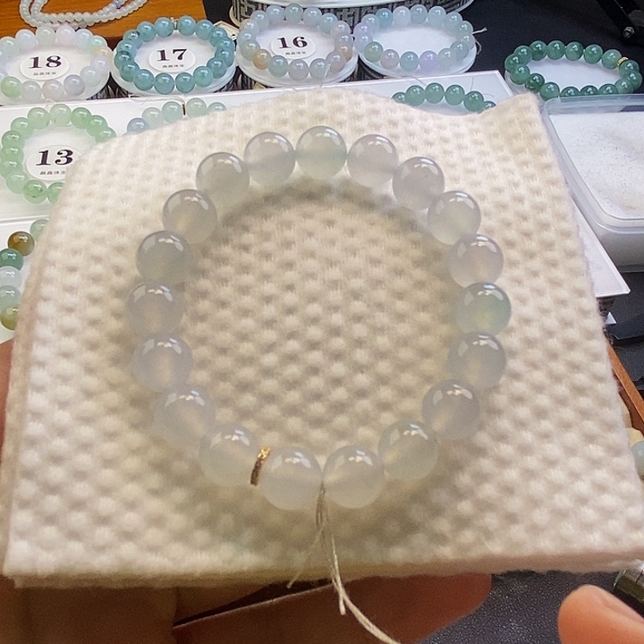 定制翡翠未镶嵌翡翠卡10