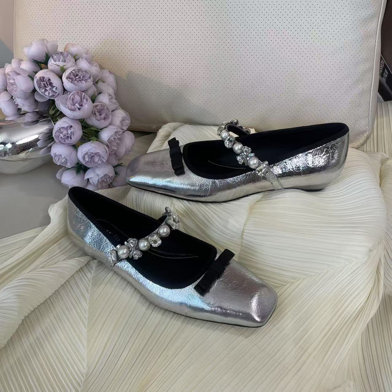 范戈希牛皮跟高3CM温柔春季浅口单鞋法式方头时尚百搭平底买1赠3