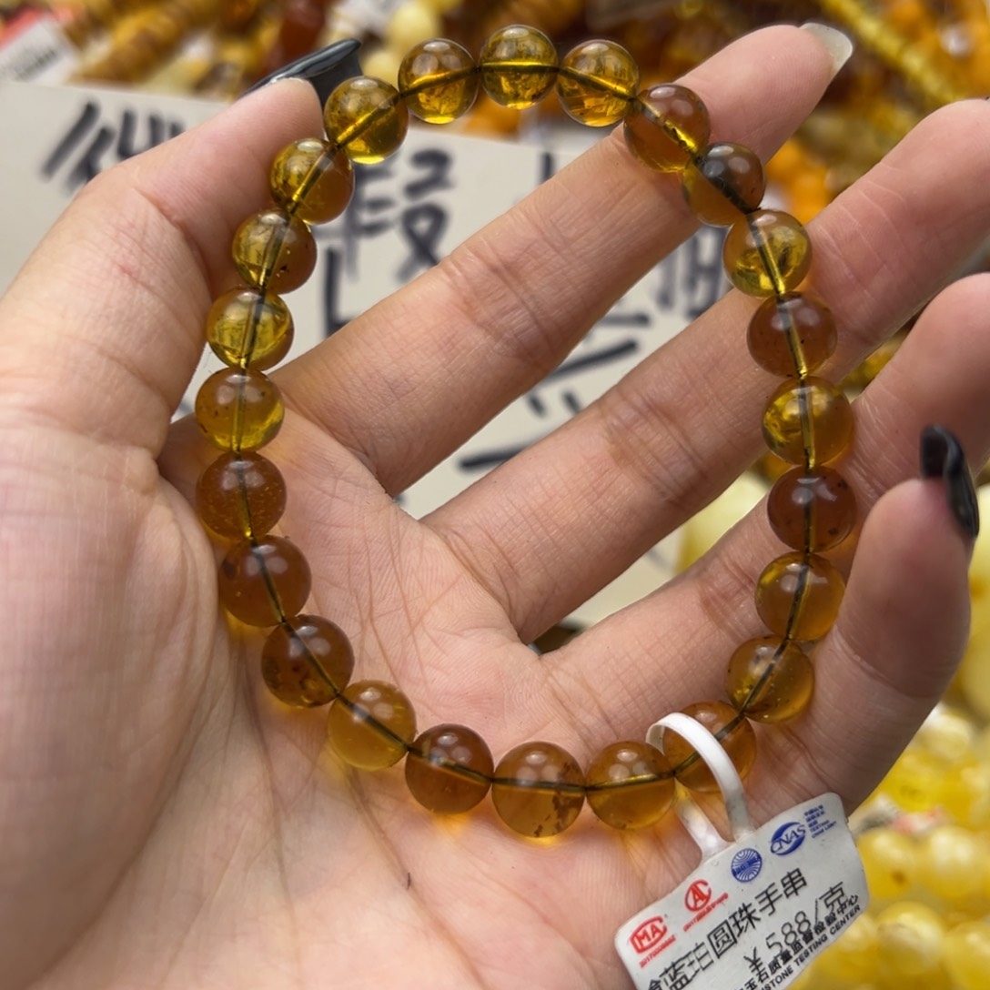 琥珀珠宝奇石未镶嵌