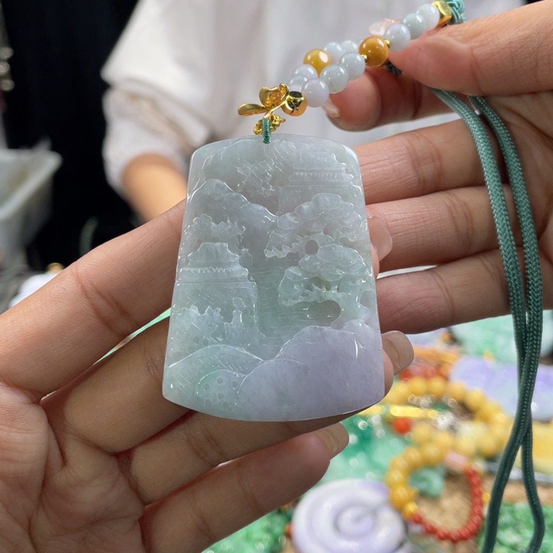 翡翠颈饰未镶嵌代编织