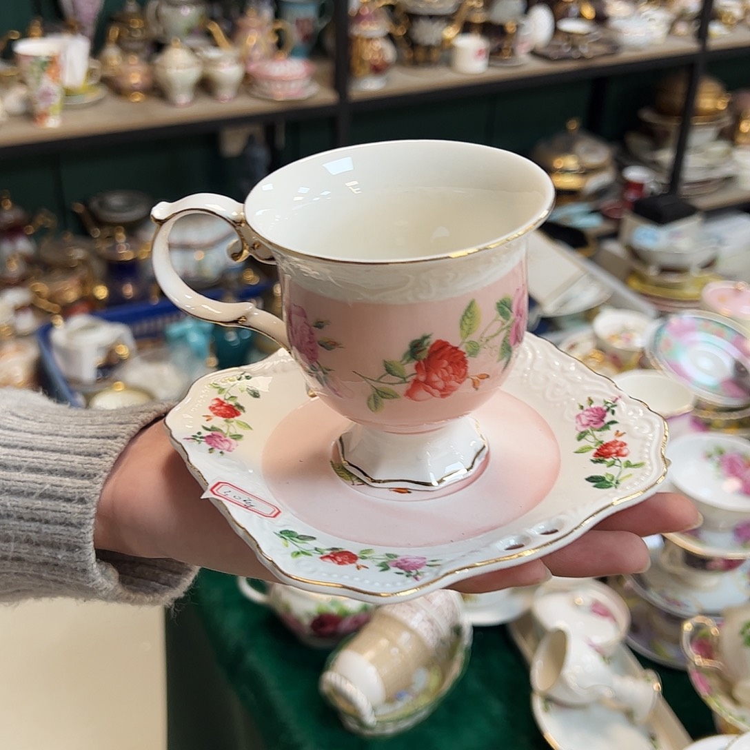 鹿与海陶瓷有限责任公司