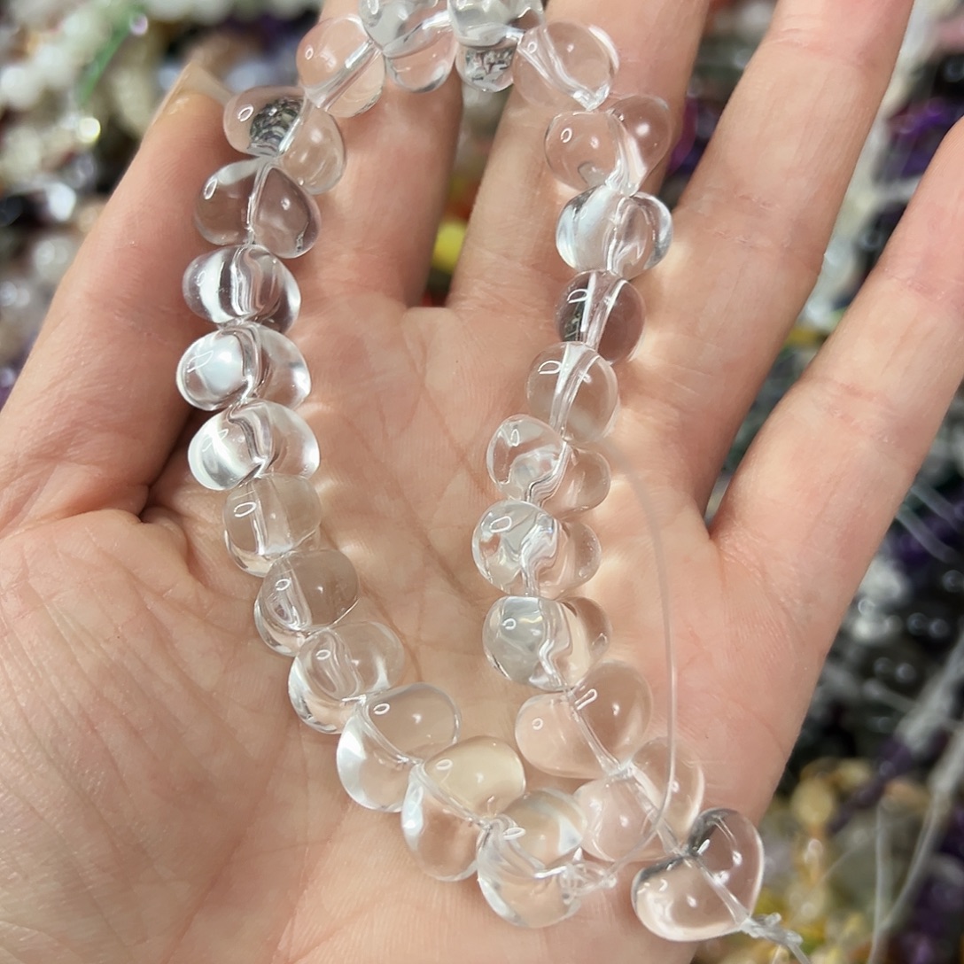 玛瑙/玉髓合金珠宝半成品，压电白水晶屁桃爱心25颗