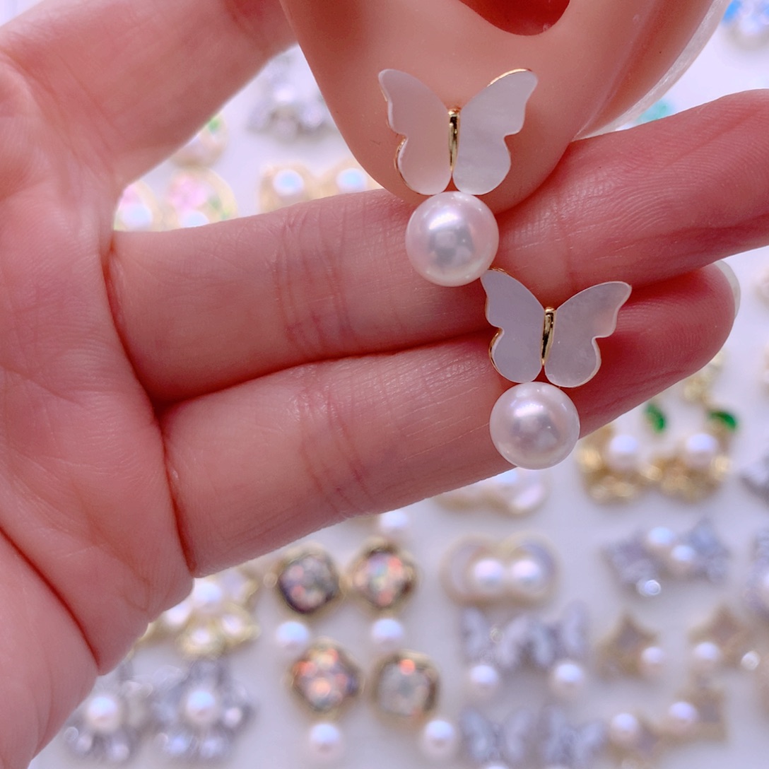 灵***儿合金耳饰淡水珍珠