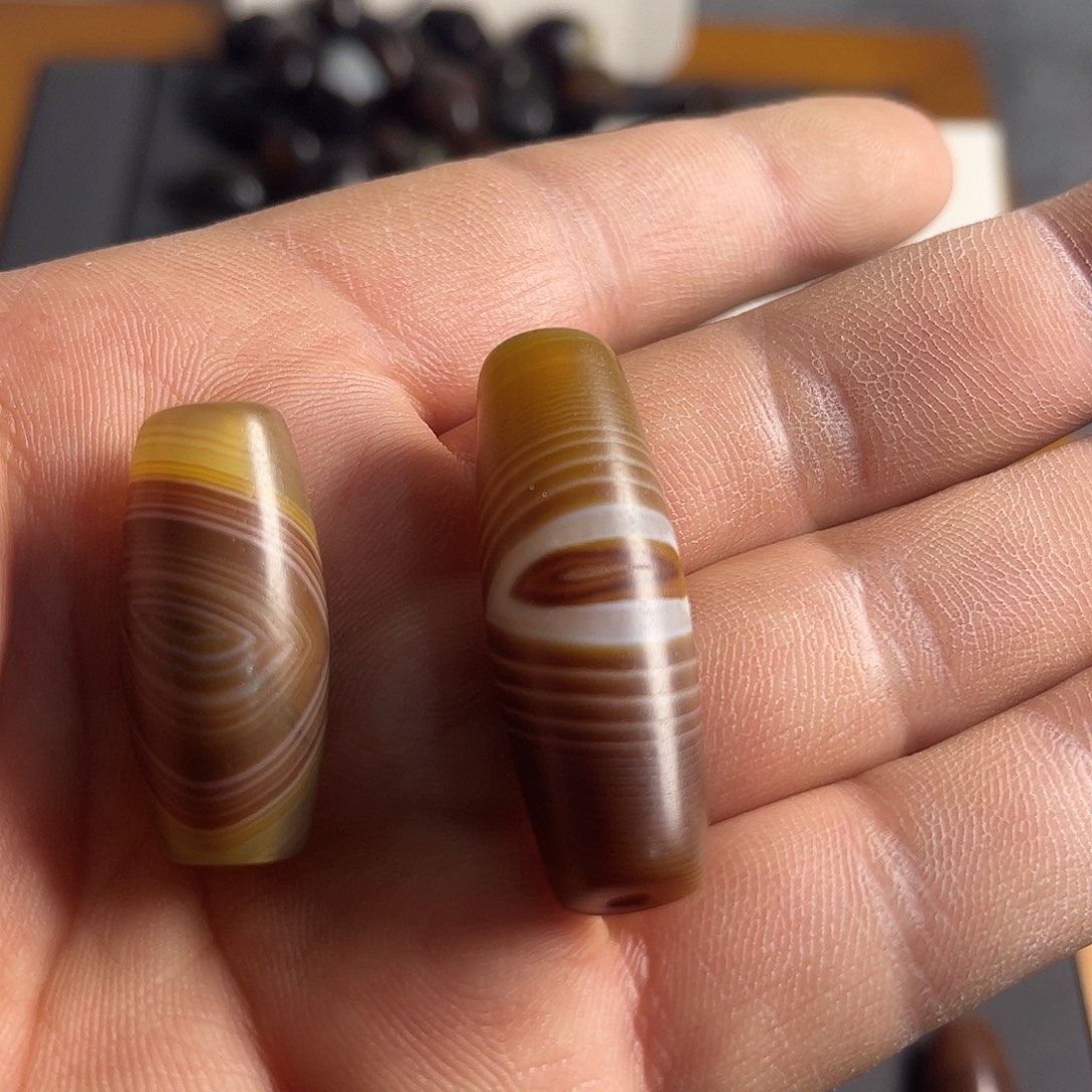 玛瑙/玉髓合金颈饰