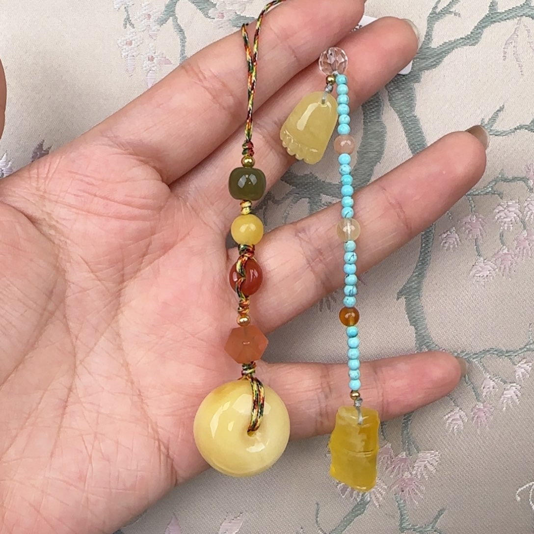 蜜蜡吊坠(赠链)未镶嵌