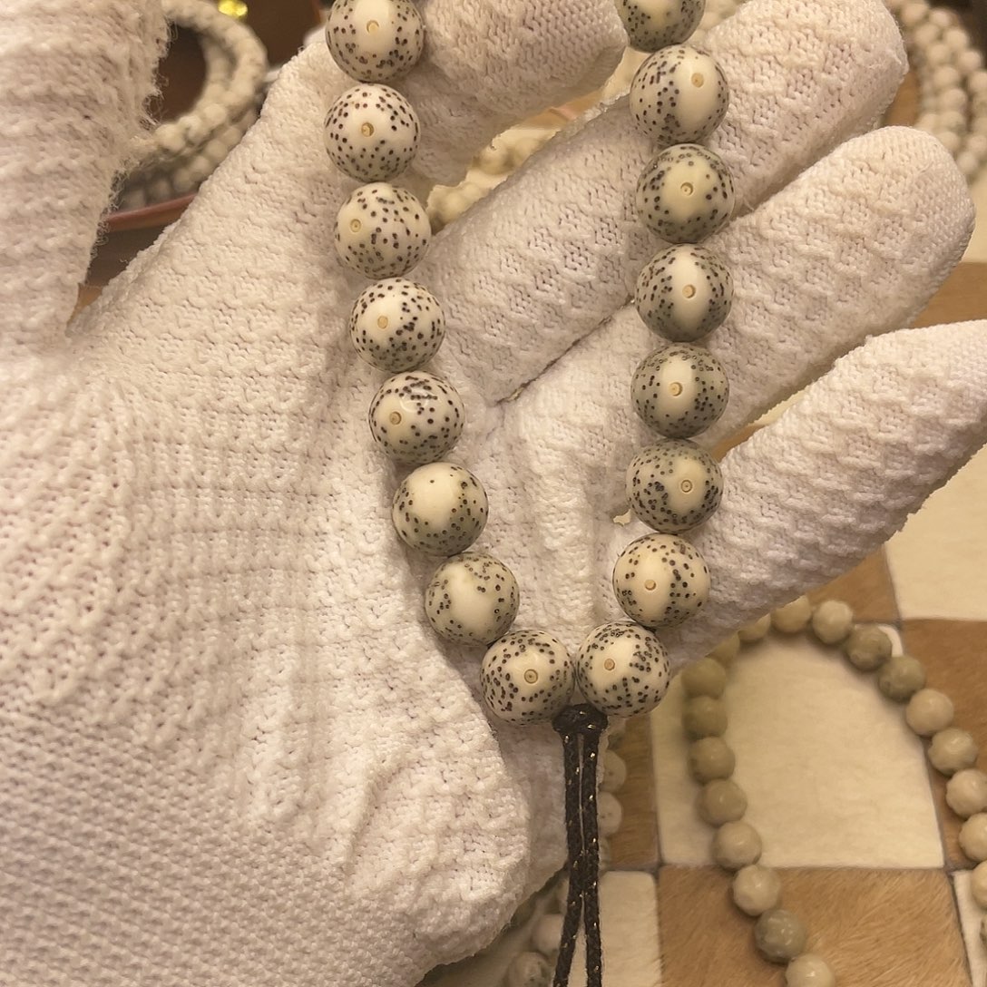 吊坠星月菩提12圆珠手持