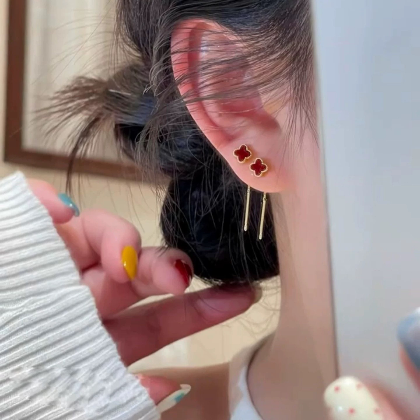 铜合金耳饰 1002 安可拉红色四叶草耳线轻奢精致百搭耳饰