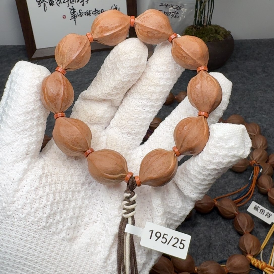 橄榄核手串/手链195/25鲨鱼背