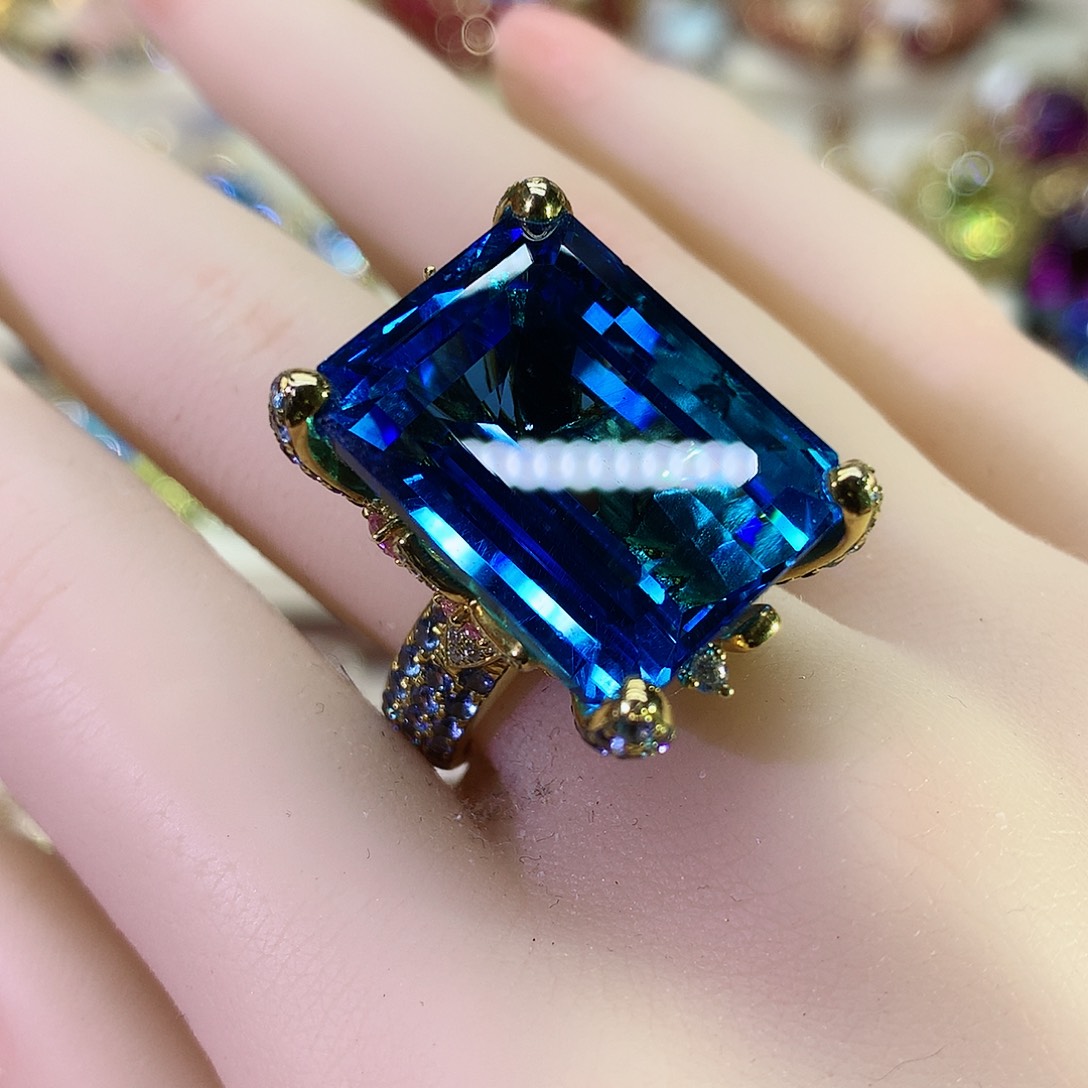 托帕石戒指9K金镶嵌